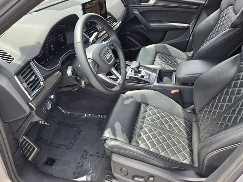Used 2023 Audi SQ5 Prestige w/ Prestige Package AWD/4WD image 10