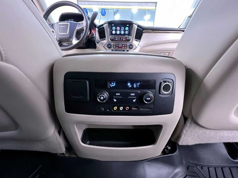 Used 2016 GMC Yukon XL Denali w/ Open Road Package AWD/4WD image 36