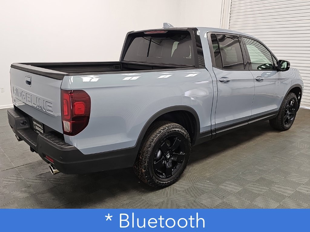 Used 2025 Honda Ridgeline Black Edition image 9
