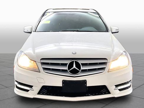 Used 2012 Mercedes-Benz C 300 4MATIC Sedan image 4