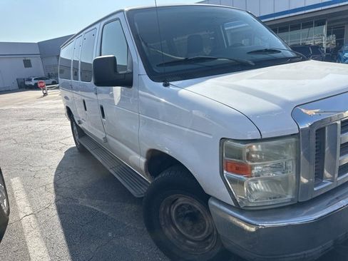 Used 2011 Ford E-350 and Econoline 350 XLT image 1