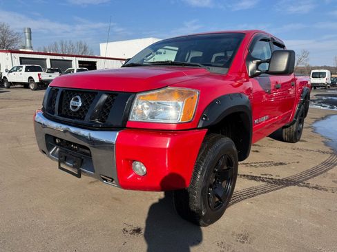 Used 2012 Nissan Titan SV image 1