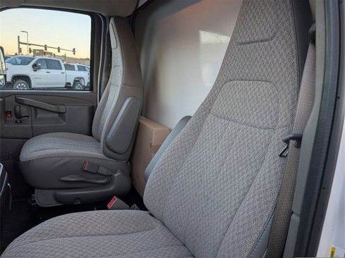 New 2024 Chevrolet Express 3500 w/ Power Convenience Package image 7