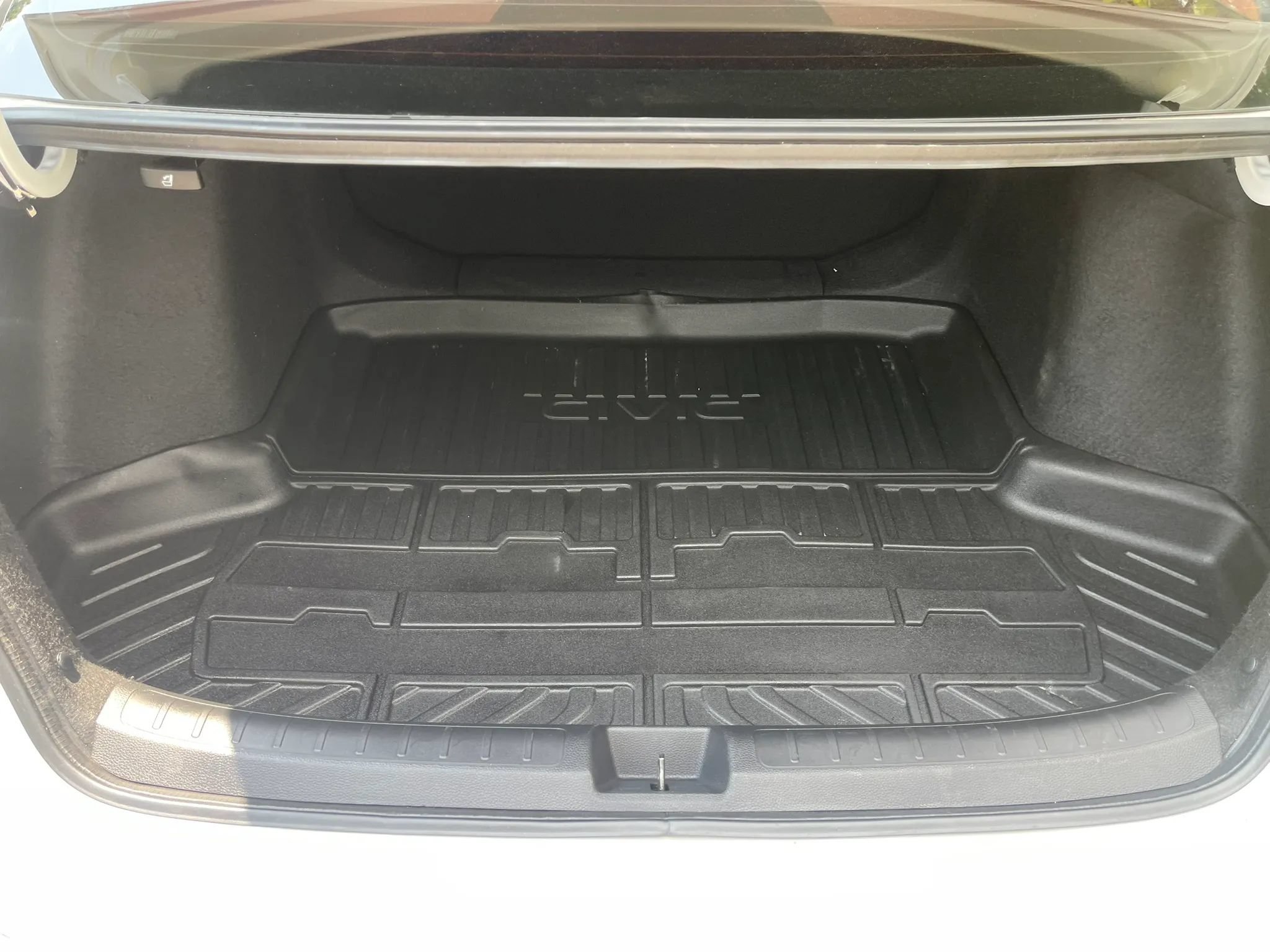 Used 2024 Honda Civic LX image 15
