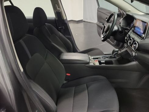 Used 2025 Nissan Sentra SV FWD image 22
