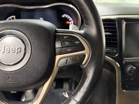 Used 2014 Jeep Grand Cherokee Altitude AWD/4WD image 15
