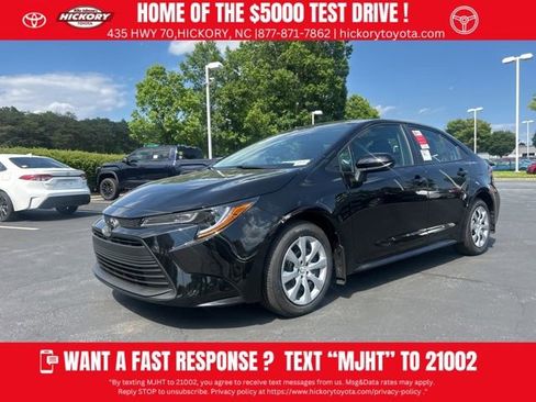 New 2026 Toyota Corolla LE FWD image 1