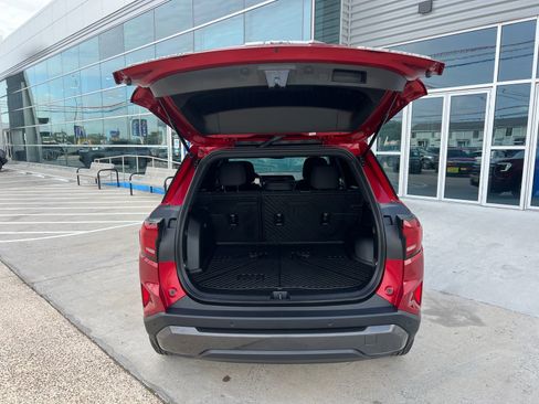 Used 2026 GMC Terrain Elevation w/ Technology Package II FWD image 13