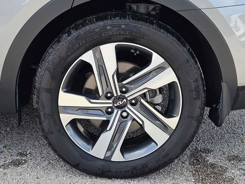 Used 2023 Kia Sorento SX Prestige image 14