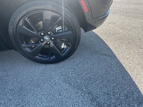 Used 2023 Buick Envision Preferred image 11