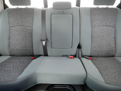 Used 2018 RAM 1500 Big Horn AWD/4WD image 13