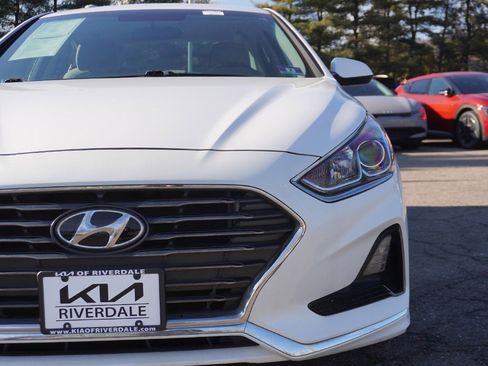 Used 2019 Hyundai Sonata SE image 12