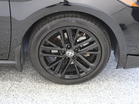 Used 2026 Toyota Camry SE w/ Convenience Package FWD image 5