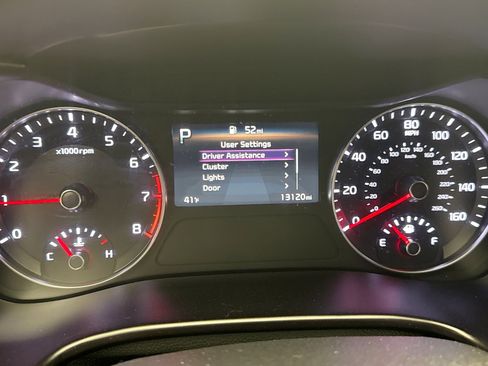 Used 2024 Kia Forte LXS image 13