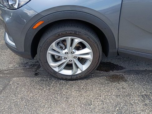 Used 2021 Buick Encore GX Preferred w/ Cold Weather Comfort Package AWD/4WD image 10