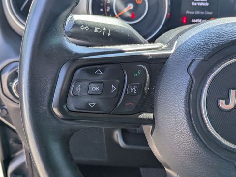 Used 2018 Jeep Wrangler Unlimited Sport S AWD/4WD image 19