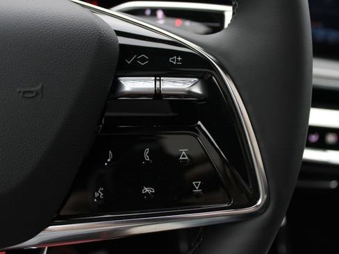 New 2026 Cadillac Lyriq Sport AWD/4WD image 9