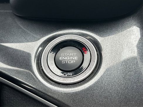 Certified 2023 Jeep Grand Cherokee L Laredo image 31