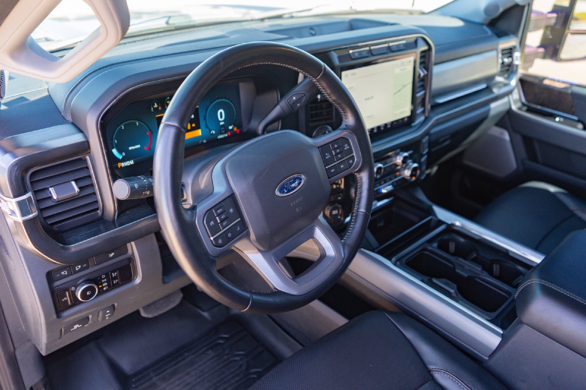 Used 2023 Ford F250 Lariat w/ Tow Technology Package AWD/4WD image 8