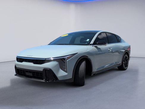 Used 2025 Kia K4 GT-Line w/ GT-Line Sunroof Package FWD image 11