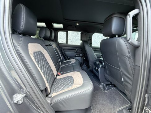 Used 2023 Land Rover Defender 110 Carpathian Edition AWD/4WD image 50