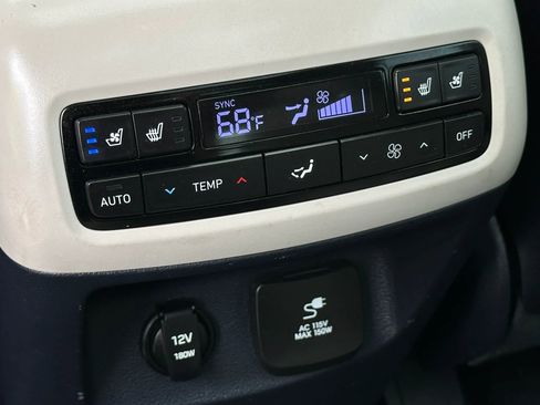 Used 2021 Hyundai Palisade Calligraphy image 21