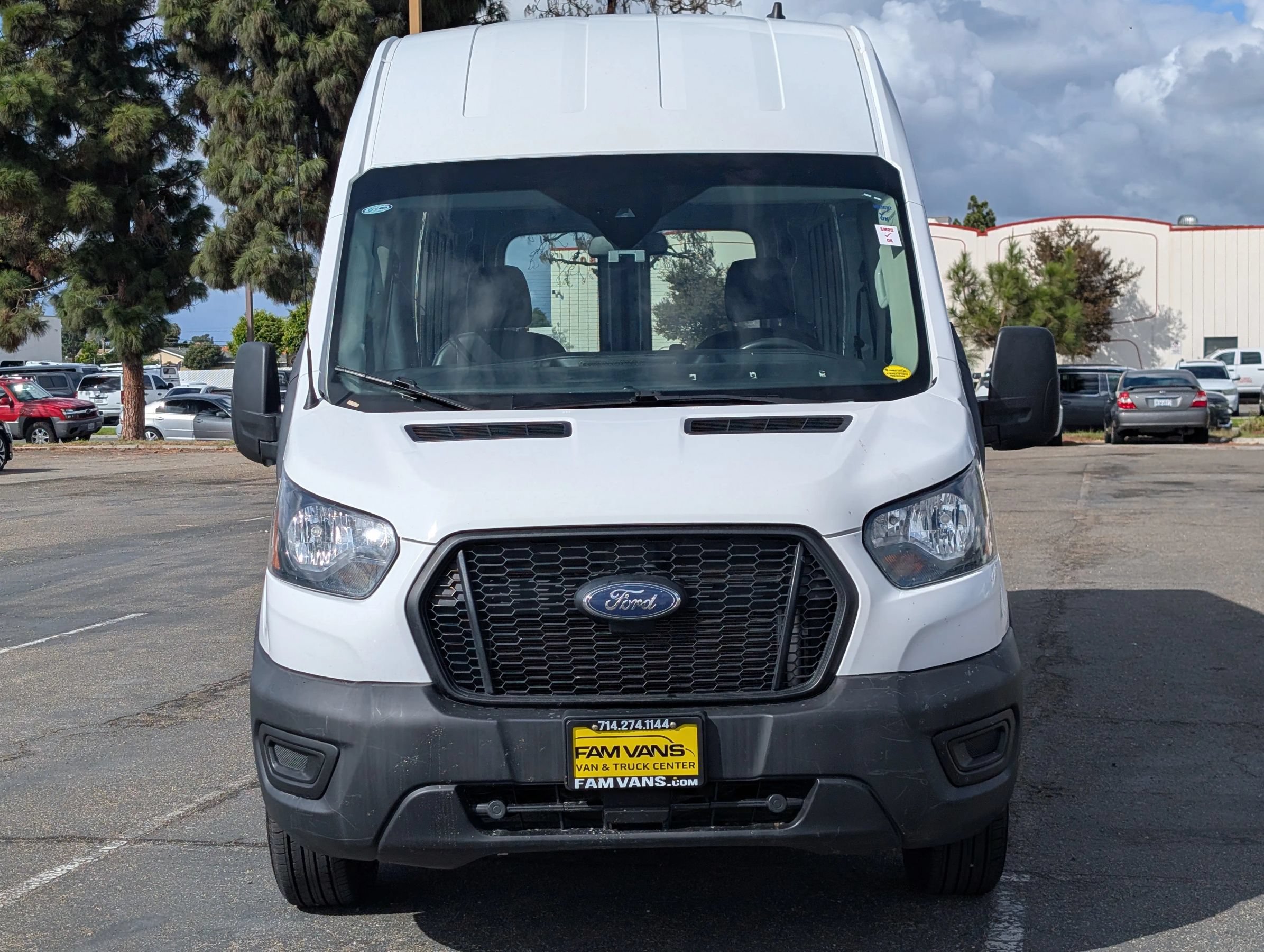 Used 2023 Ford Transit 250 148 High Roof Extended w/ Load Area Protection Package RWD image 2