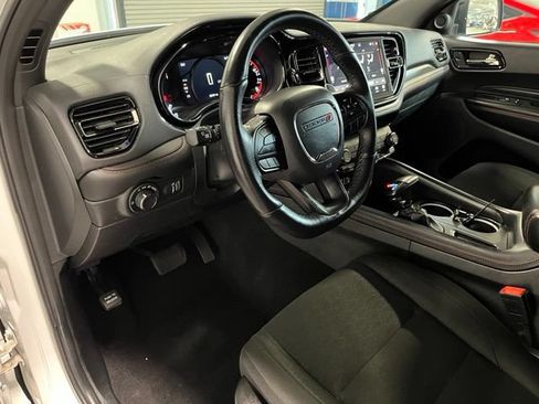 Used 2025 Dodge Durango GT RWD image 19