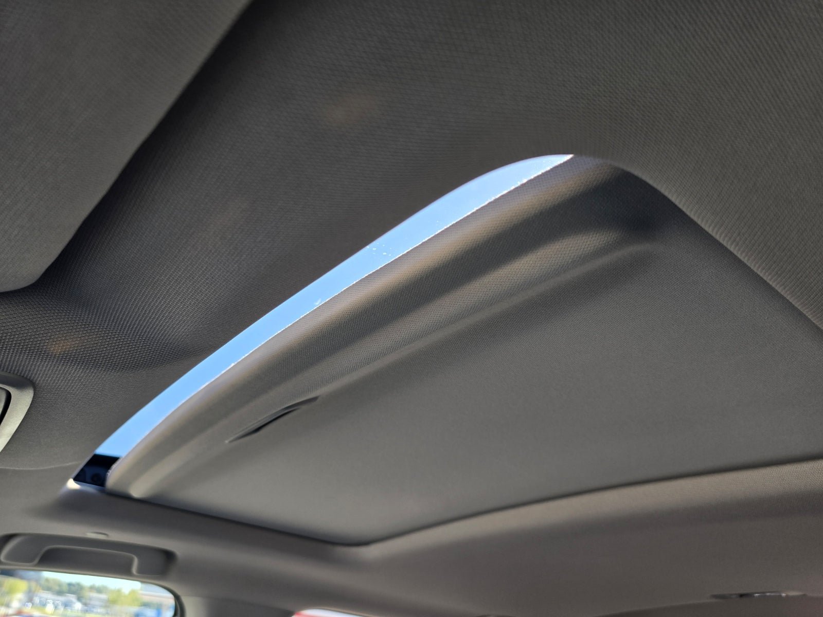 Used 2024 Honda CR-V EX-L image 23