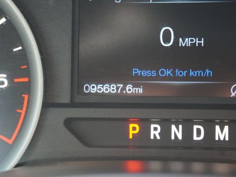 Used 2018 Ford F150 XLT w/ Equipment Group 302A Luxury AWD/4WD image 19