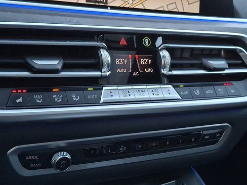 Used 2023 BMW X5 xDrive40i image 13