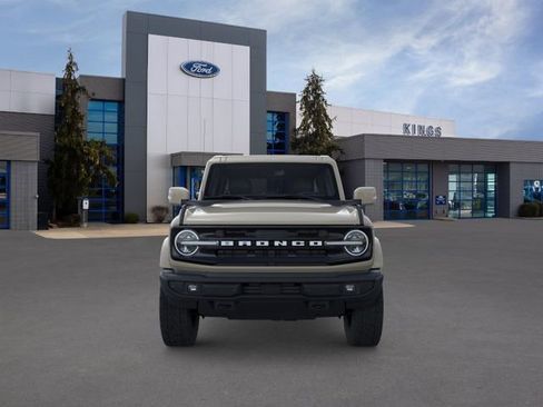 New 2025 Ford Bronco Outer Banks AWD/4WD image 6