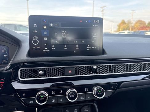 Used 2025 Honda Civic Sport Touring image 14