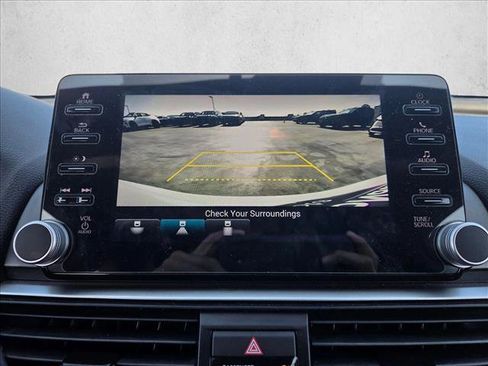 Used 2022 Honda Accord Sport image 13