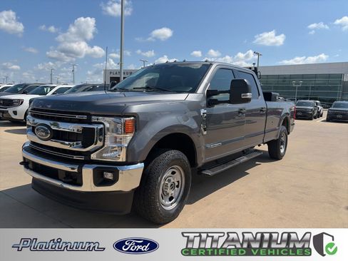 Used 2022 Ford F250 XLT w/ XLT Value Package AWD/4WD image 1