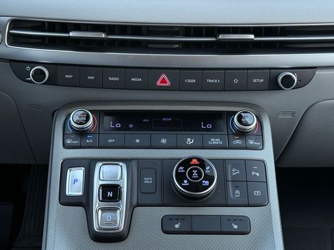 Used 2025 Hyundai Palisade SEL AWD/4WD image 26