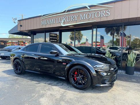 Used 2022 Dodge Charger Scat Pack RWD image 2