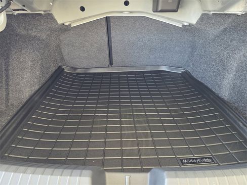 New 2025 Volkswagen Jetta SE image 22