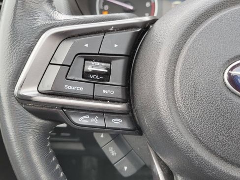 Used 2020 Subaru Forester Premium AWD/4WD image 27