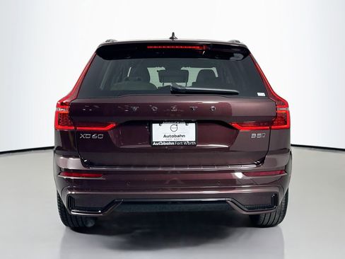 New 2026 Volvo XC60 B5 Ultra w/ Protection Package Premier AWD/4WD image 7