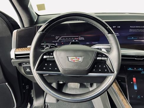 Used 2025 Cadillac Escalade Sport Platinum image 24