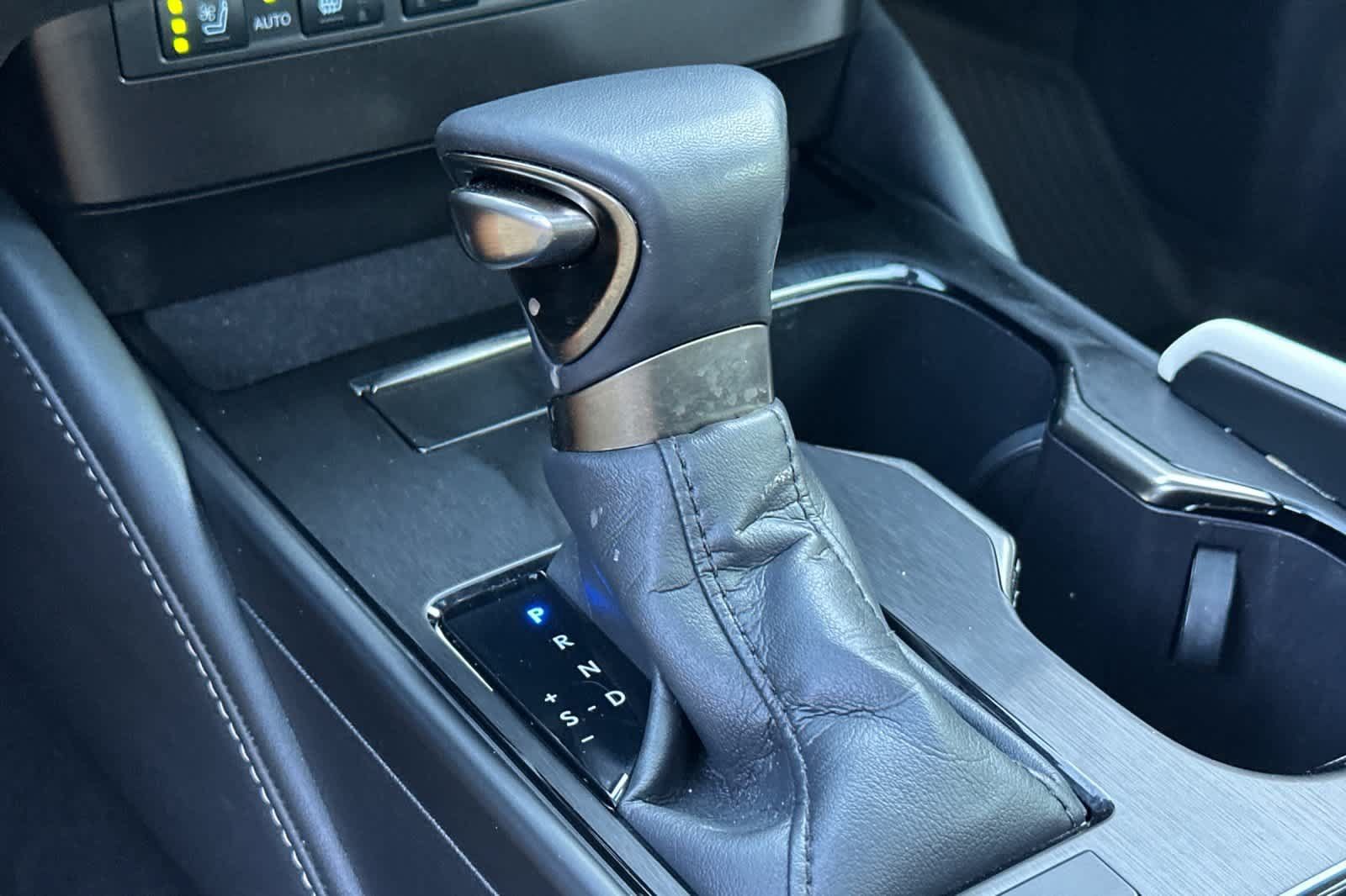 Used 2023 Lexus ES 250 w/ Premium Package AWD/4WD image 19