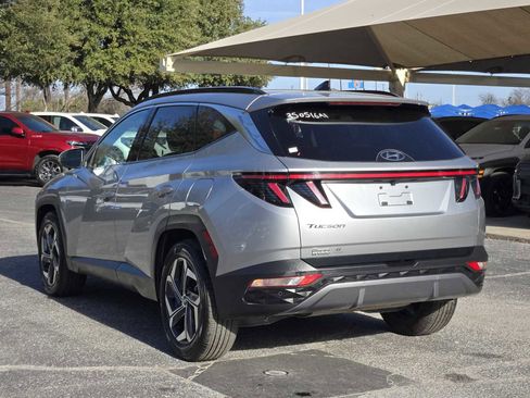 Certified 2022 Hyundai Tucson Limited image 6