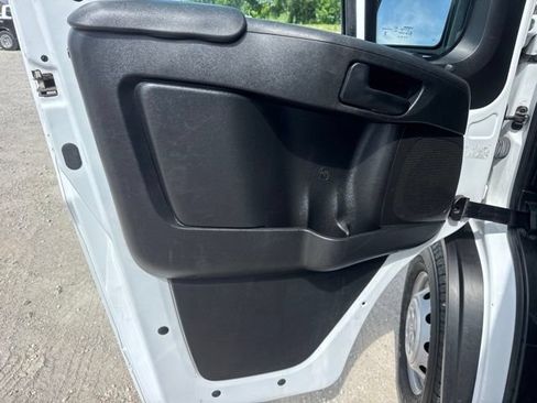 Used 2023 RAM ProMaster 2500 FWD image 18
