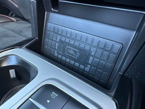 Used 2023 Ford Explorer ST-Line image 24