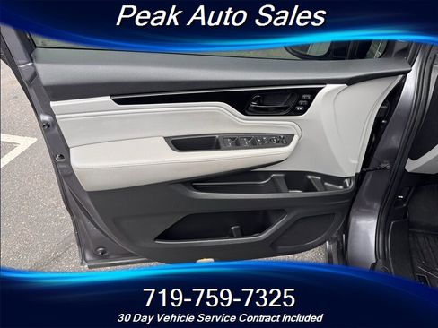 Used 2018 Honda Odyssey Elite image 11