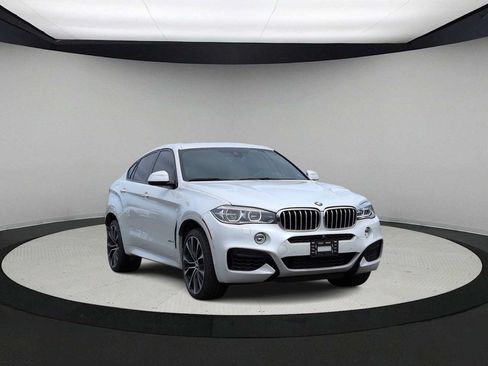 Used 2019 BMW X6 xDrive50i w/ M Sport Package AWD/4WD image 2