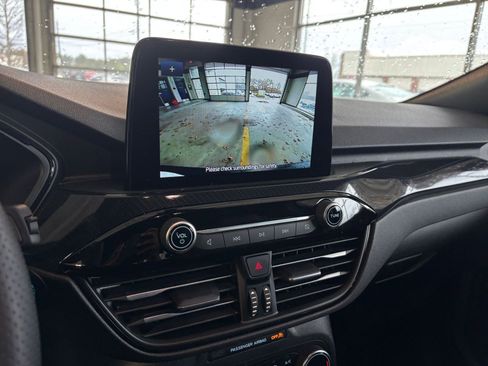 Used 2025 Ford Escape ST-Line image 17