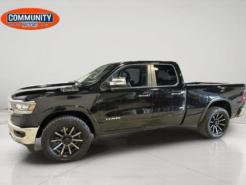 Used 2020 RAM 1500 Laramie AWD/4WD image 2