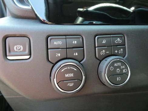 Certified 2026 Chevrolet Silverado 1500 LTZ w/ LTZ Premium Package AWD/4WD image 26